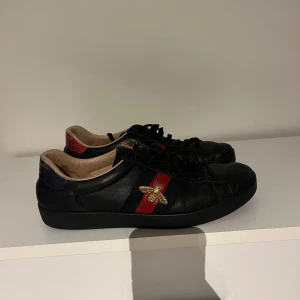 Gucci skor - Storlek:42 1/2 , Skick:8/10