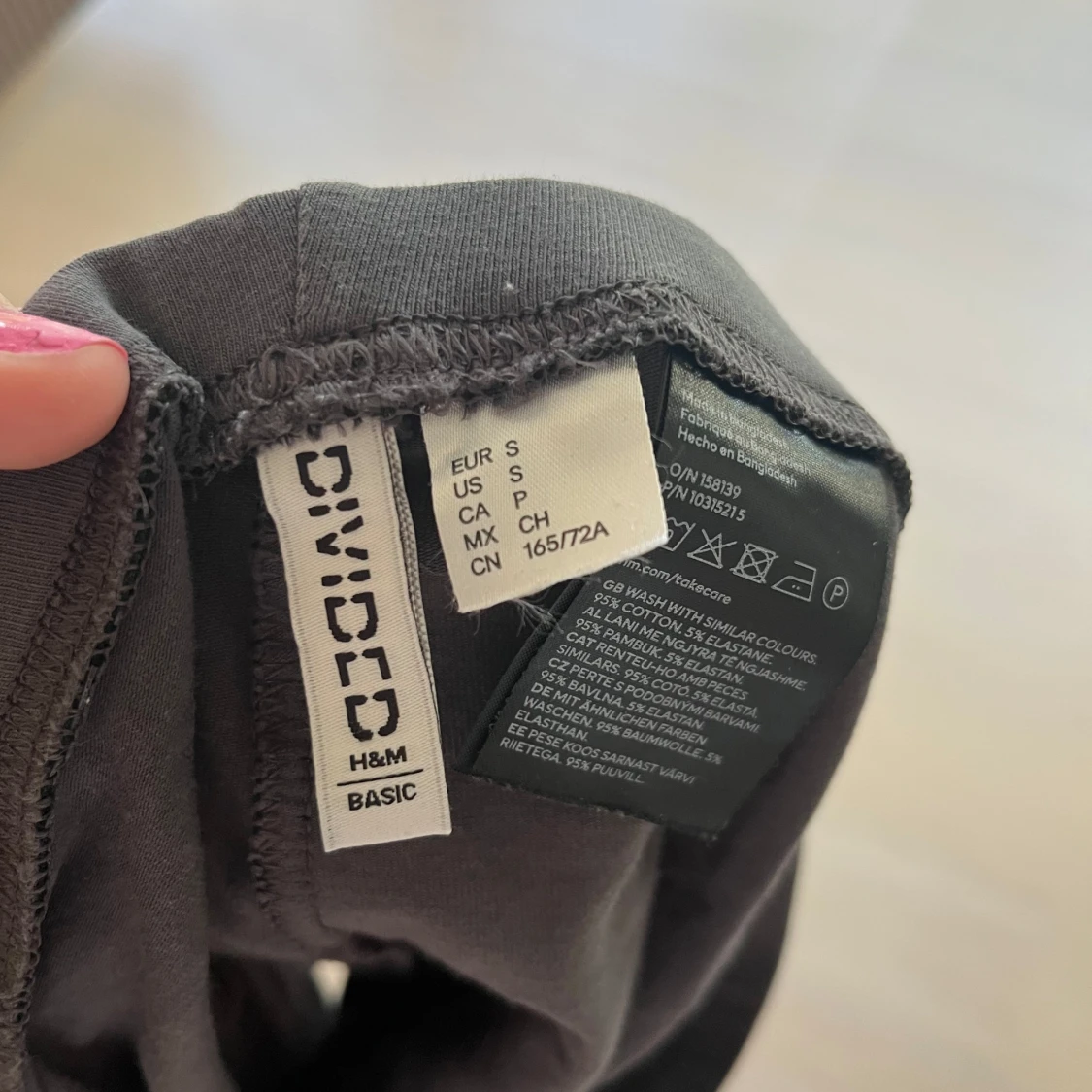 Gråa minishorts  - 1