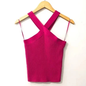 Rosa topp - En rosa topp från Zara. Använd typ en gång 🌸(klicka INTE på köp nu)