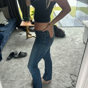 Lågmidjade levis jeans - Lågmidjade Levis jeans xs-s