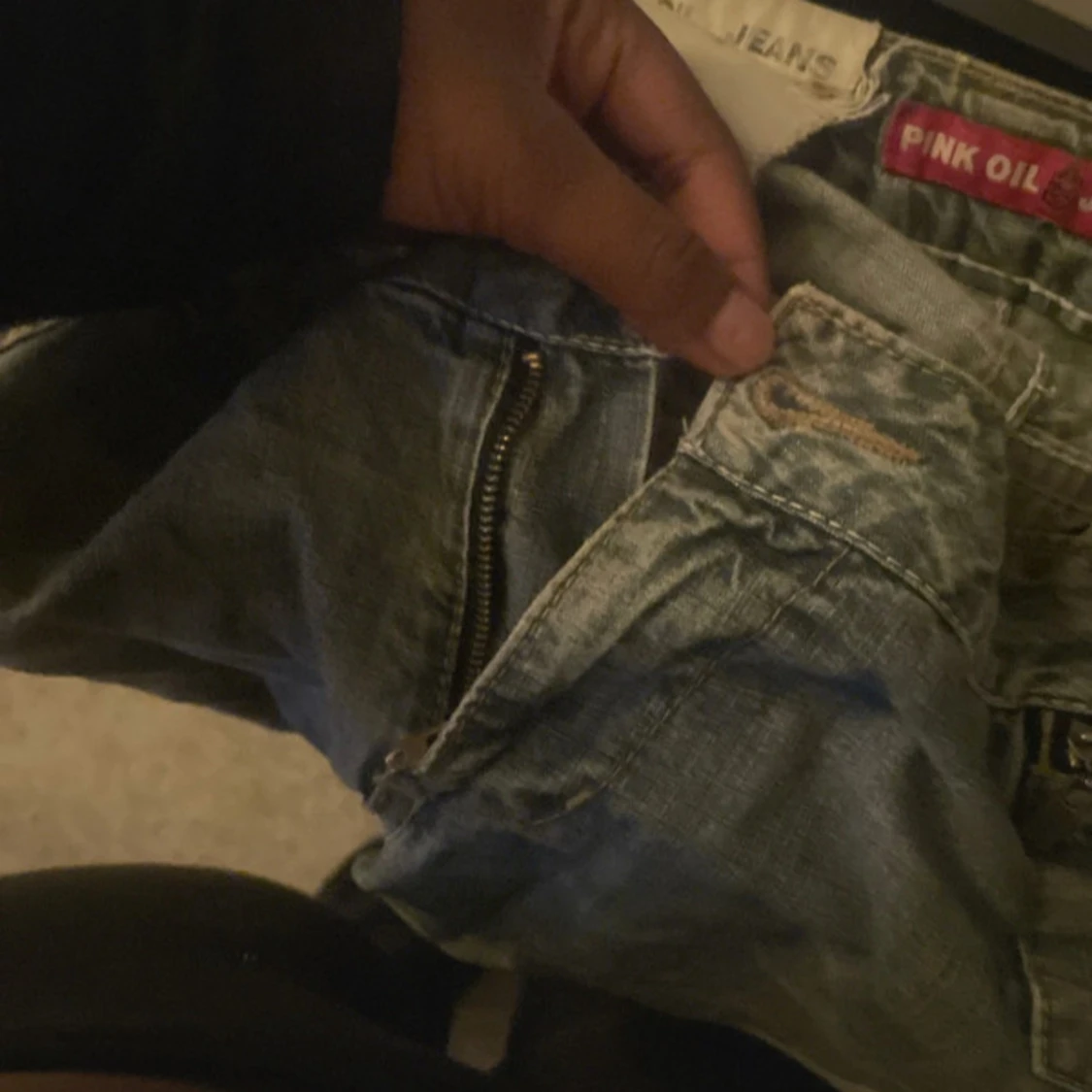 Blå bootcut jeans med slitningar - 4