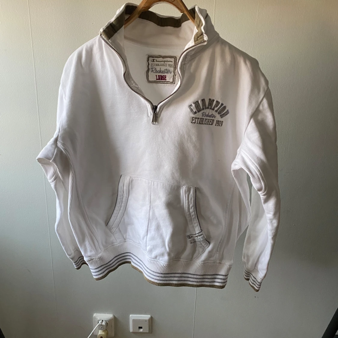 Vit half zip sweatshirt från Champion storlek L
