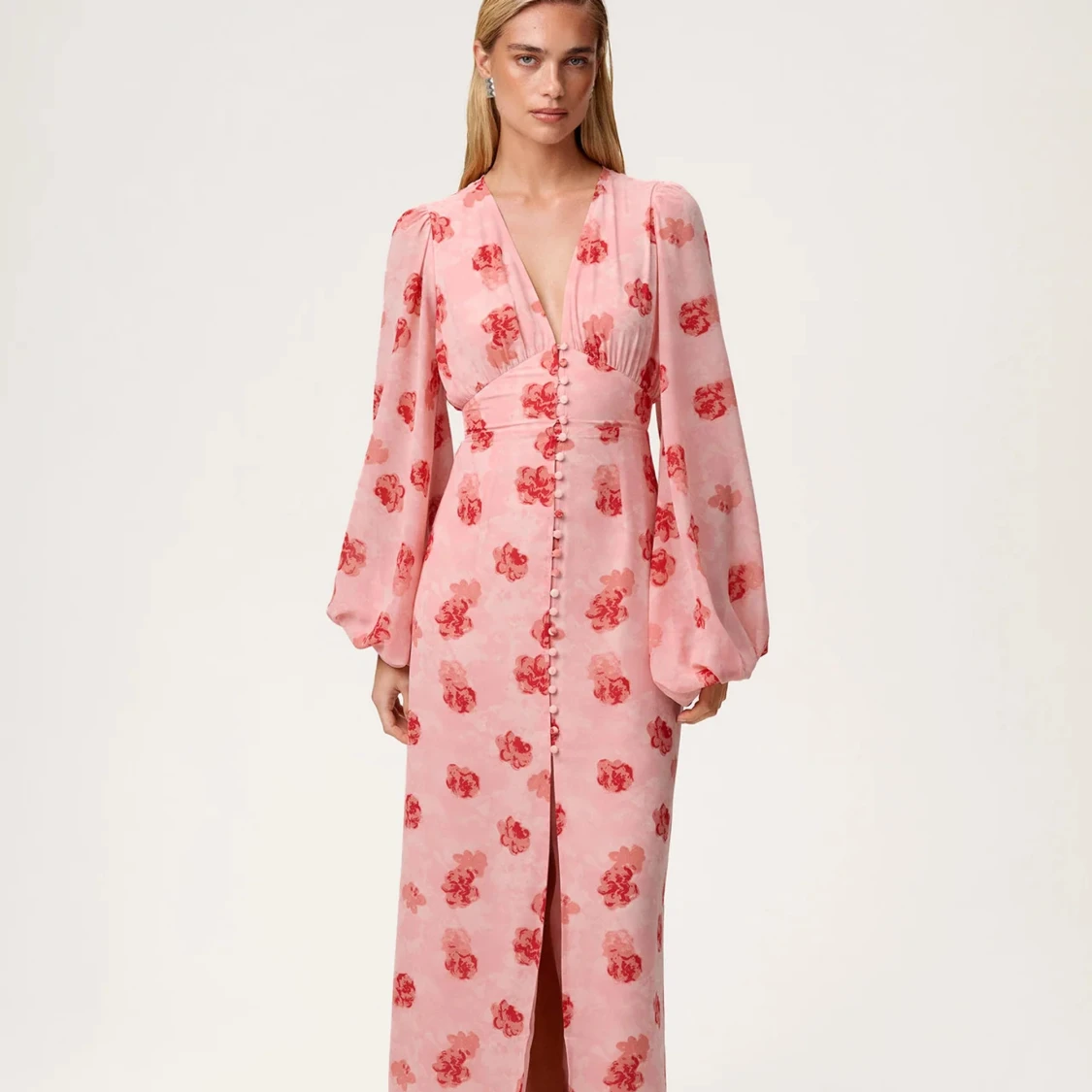 Adoore -Rosa blommig långklänning med v-ringning