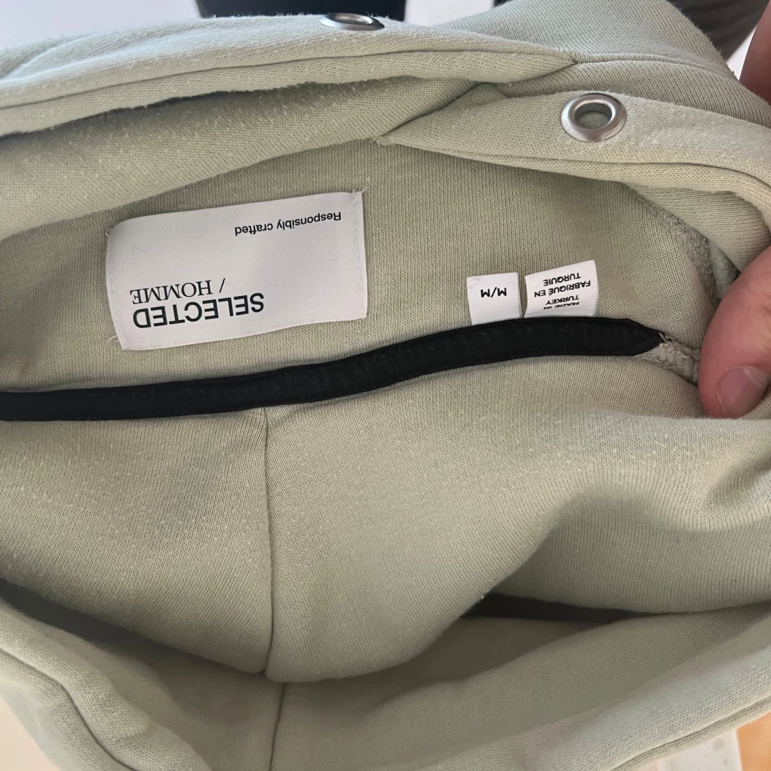 Ljusgrön  hoodie från Selected Homme - 3