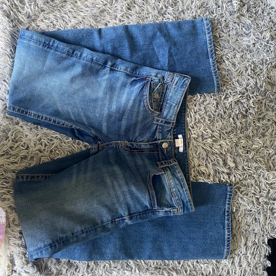 Blå lågmidjade bootcut jeans  - 2