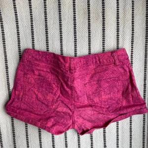 Rosa jeansshorts  - Rosa jeansshorts 