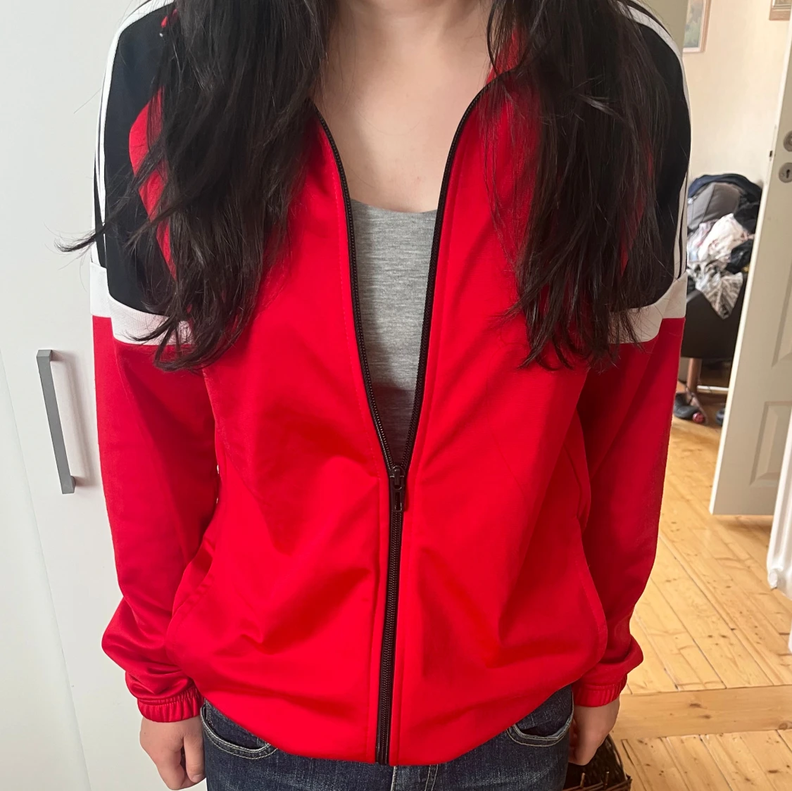 Röd Adidas vindjacka❤️