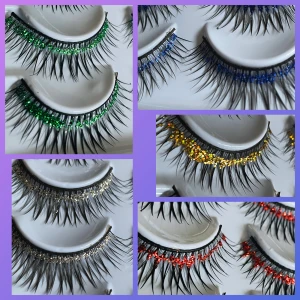 By prisförslag- 3 par valfria glitter färg fransar - Man kan ta en färg eller blanda upp till 3 olika. 