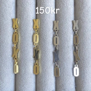 Örhängen  - Frakt 22kr 