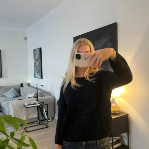 Stickad tröja - Fin stickad tröja🙌