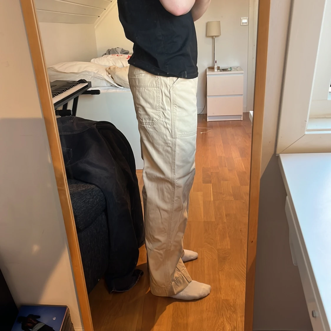 Beige byxor från Weekday - 2