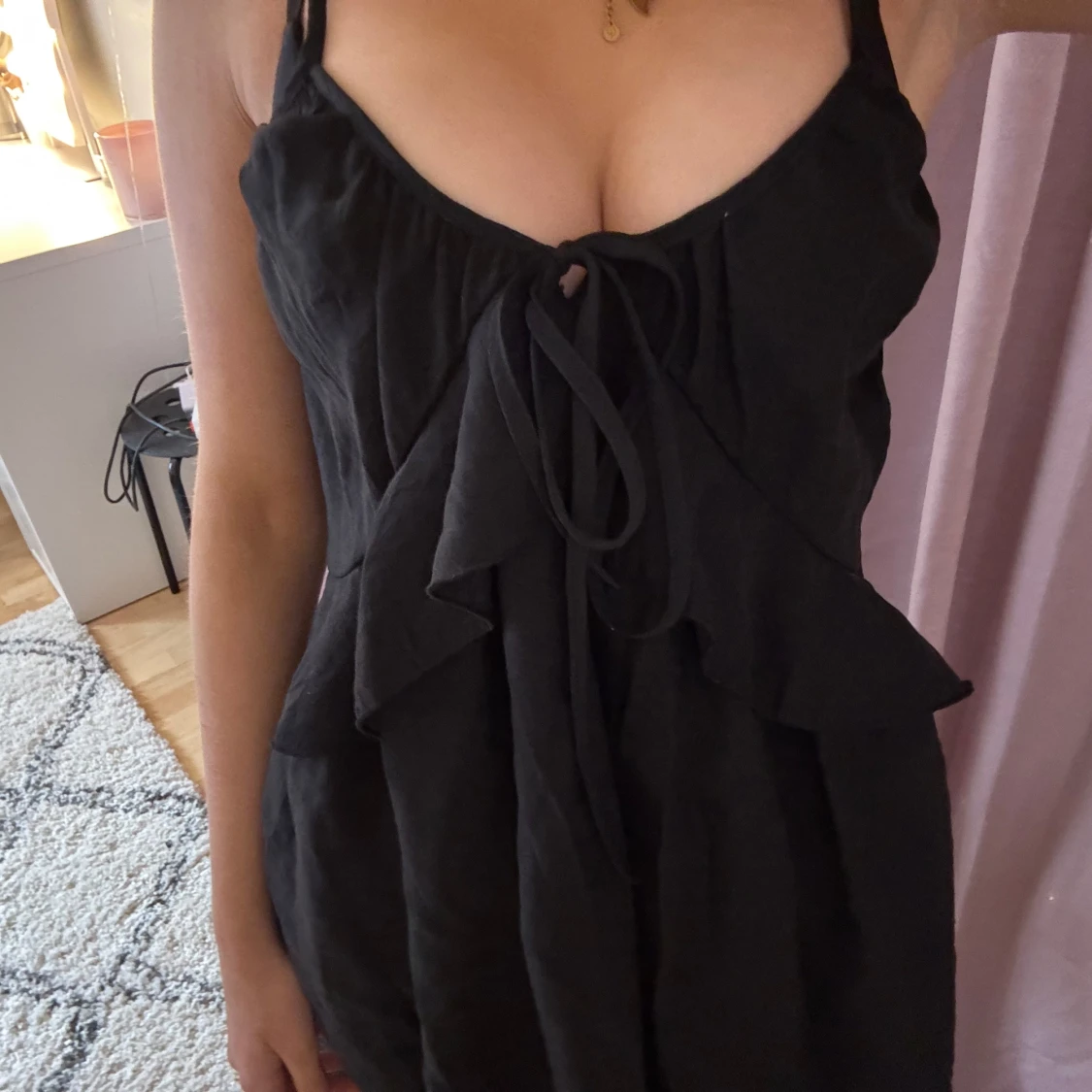 Svart klänning från H&M Divided - 1