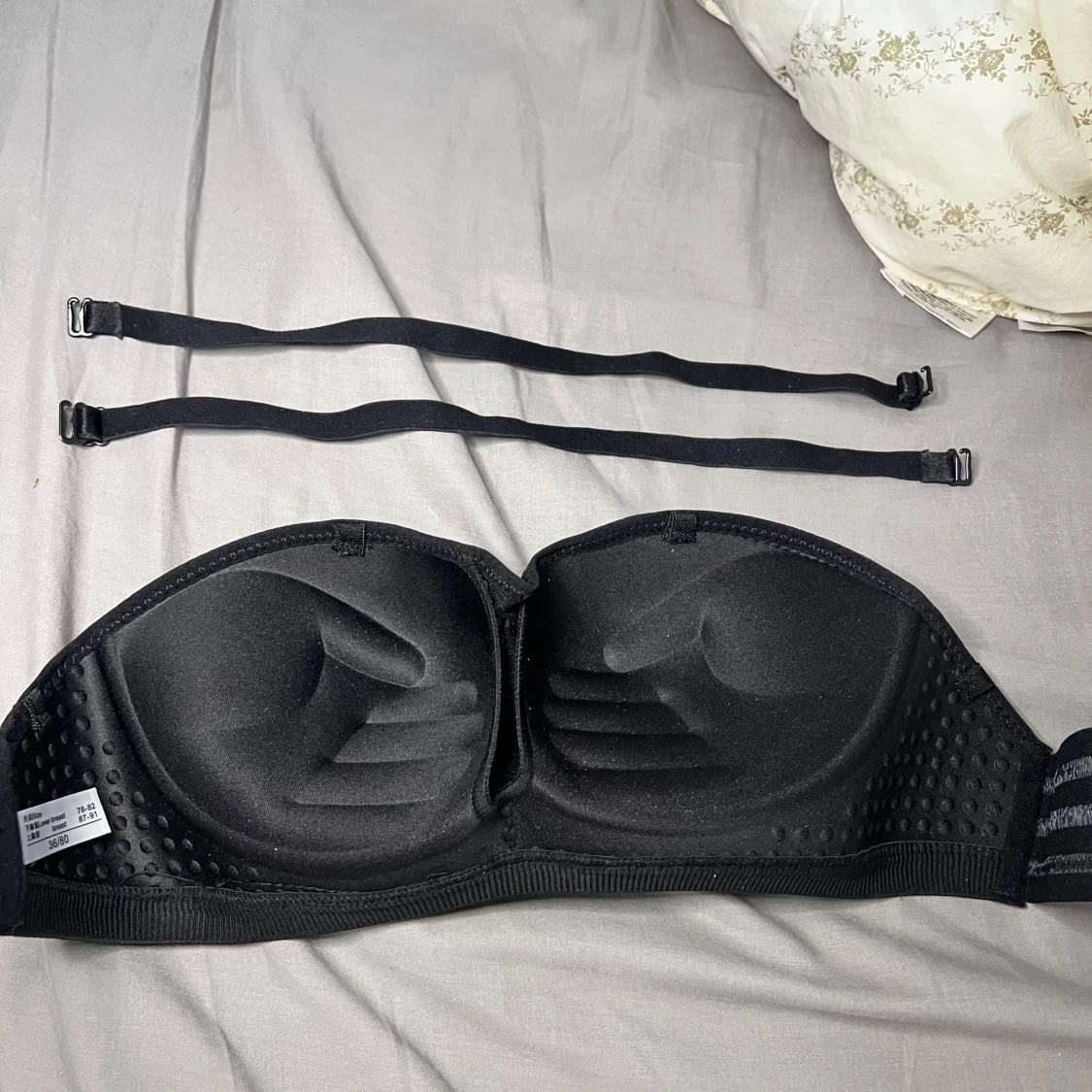 Självhäftande spets behå bra push up  - 2