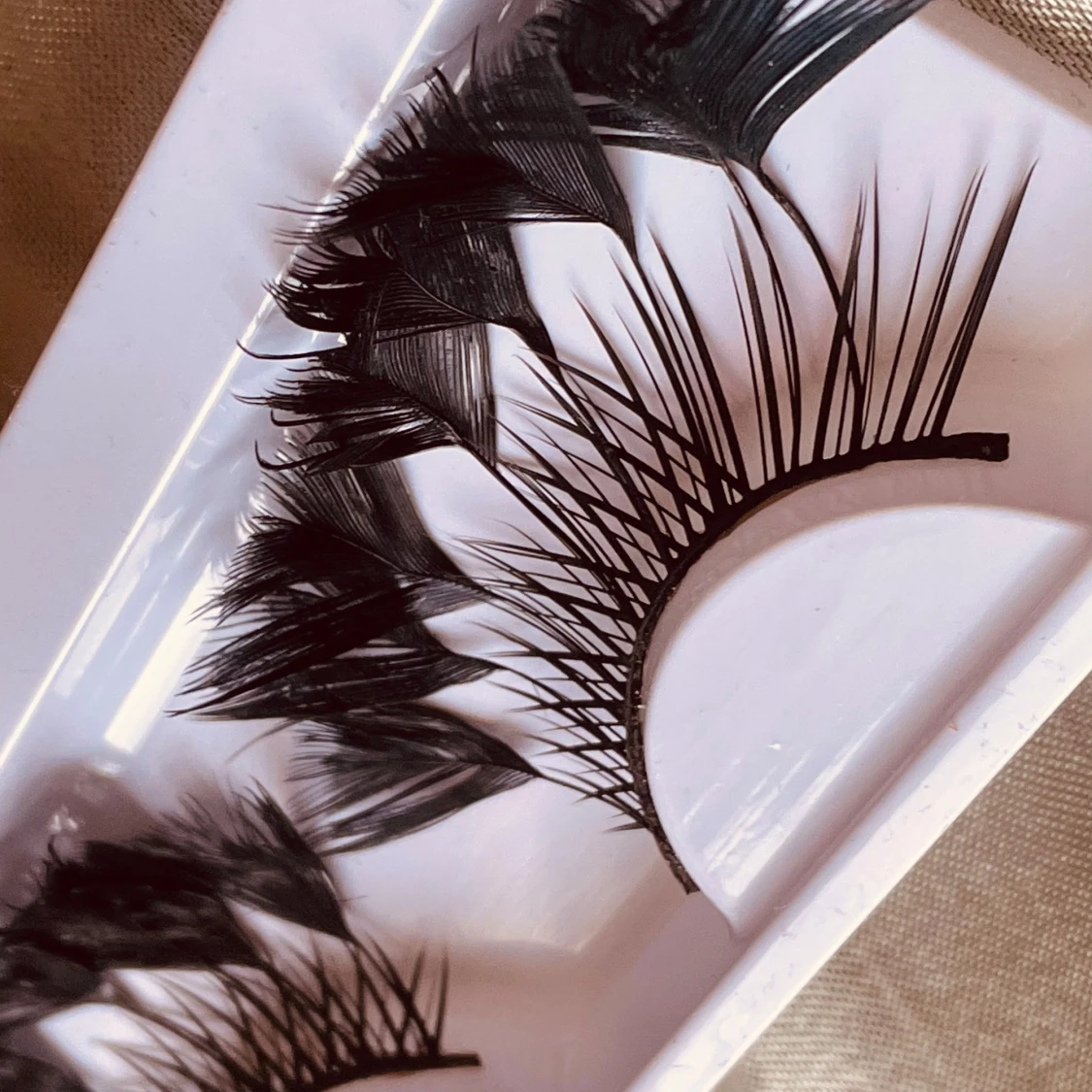 Prisförslag- 1 par Dramatiska lösögonfransar i svart - 1