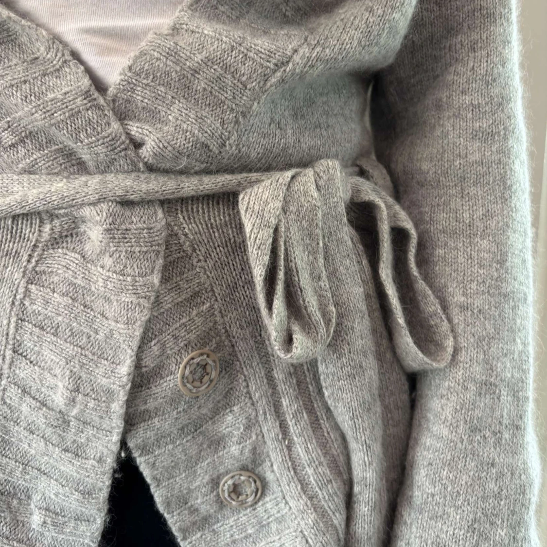 Grå kofta med bälte från ONLY - 2