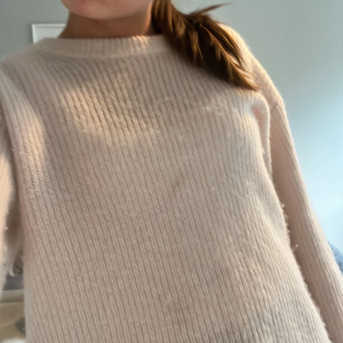 Ljus stickad tröja från Filippa K - 1