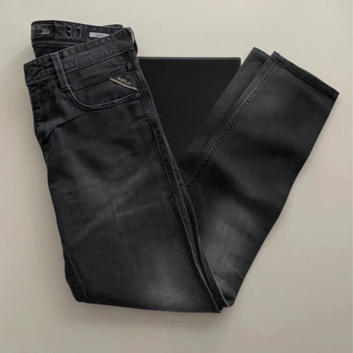 Svarta Replay Anbass jeans