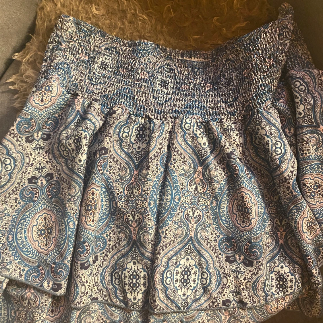 Mönstrad blå kort kjol - 1