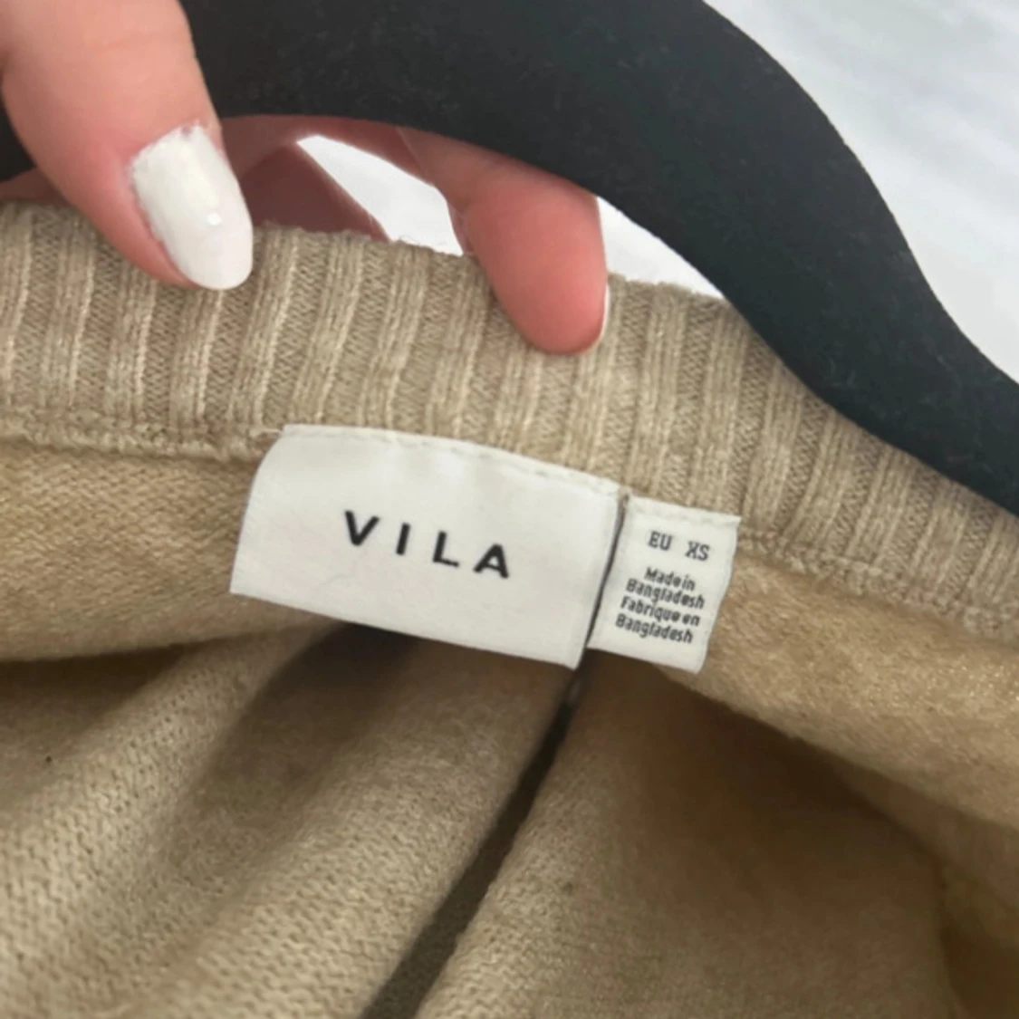 Beige stickad tröja från Vila - 1