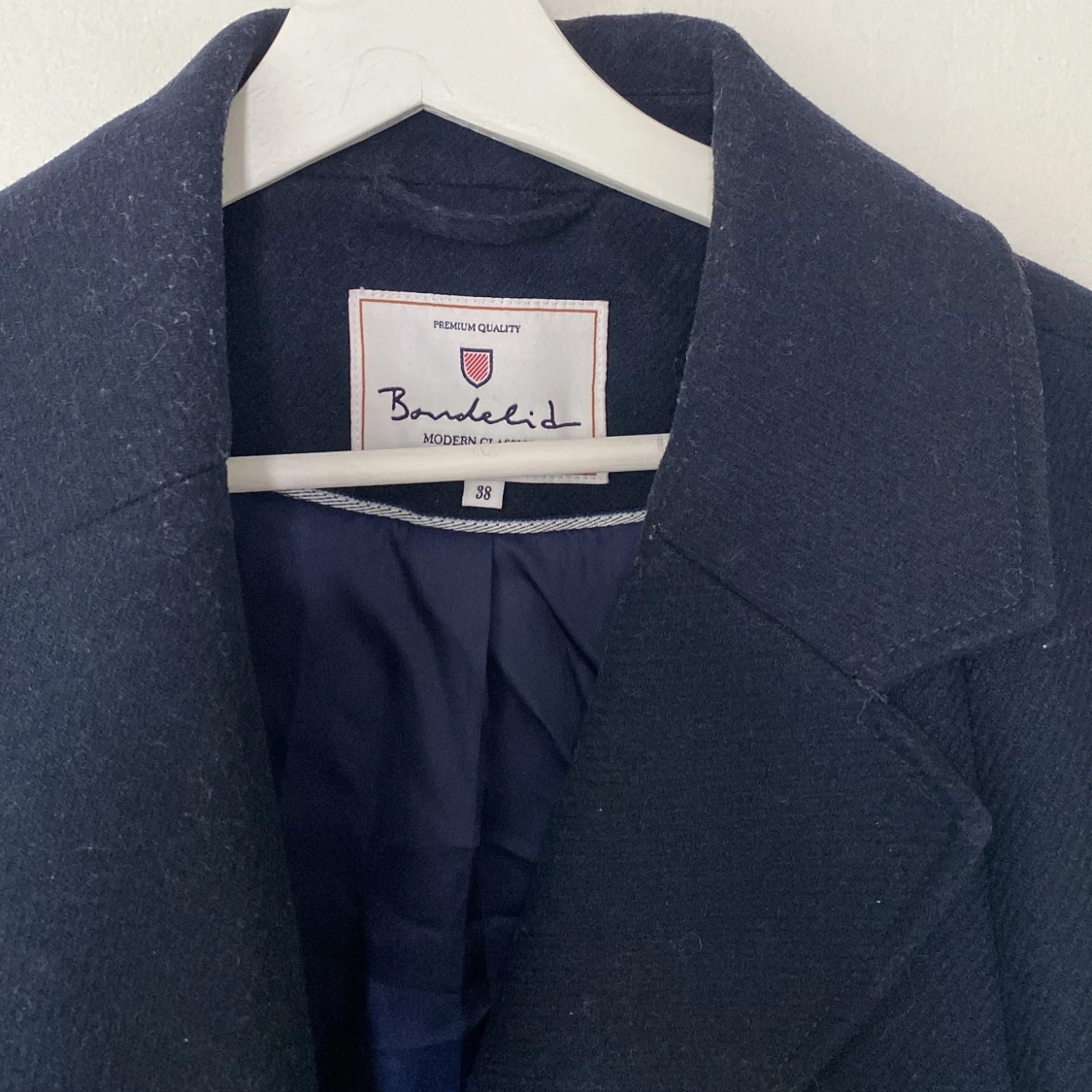 Mörkblå skepparkavaj från Bondelid - 1