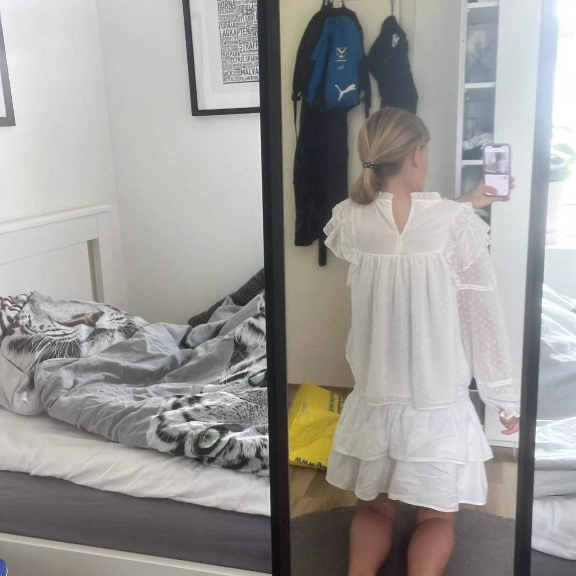 Vit volangblus från Gina Tricot - 1