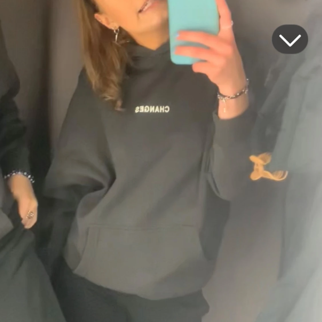 Mörkgrå hoodie