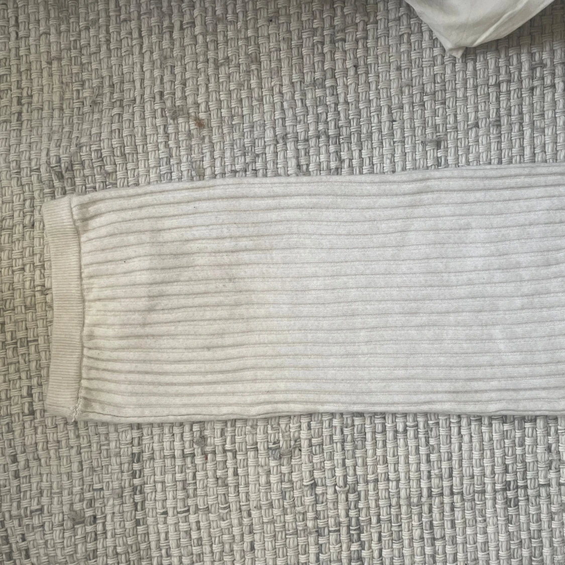 Jättesöt stickad kjol