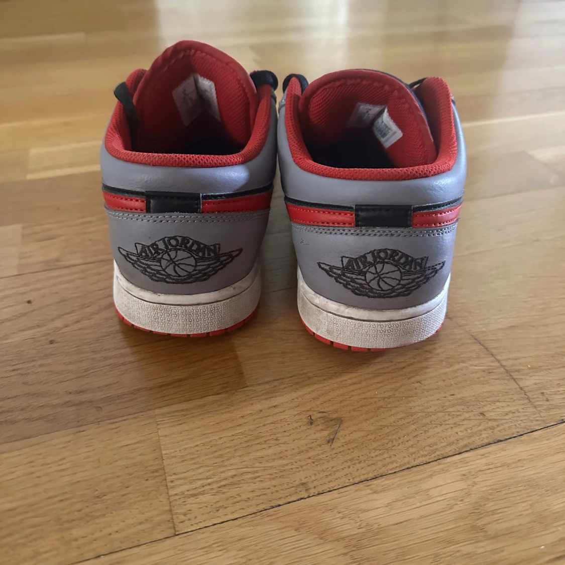 Nike Air Jordans Low  - 2