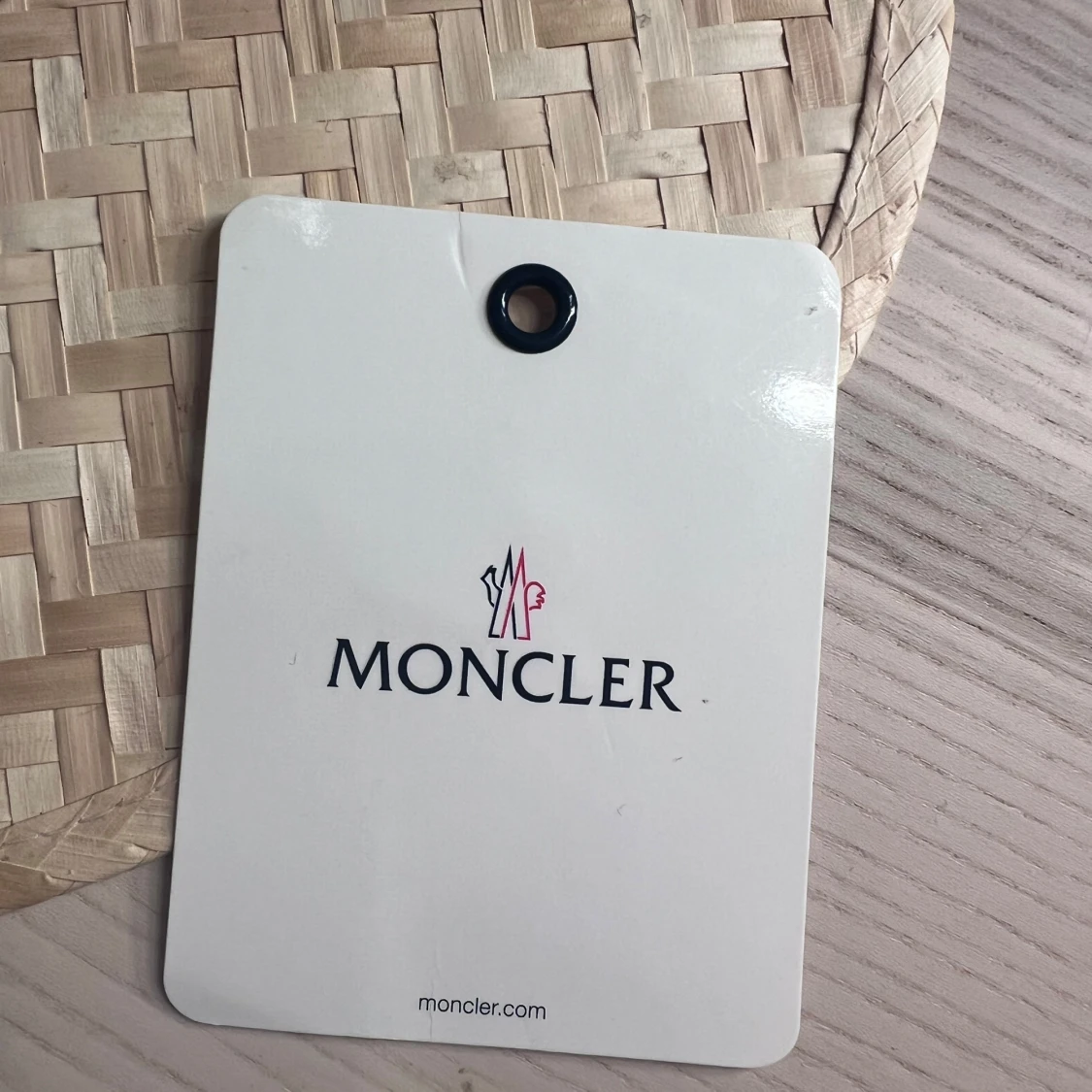 Svart dunjacka från Moncler - 4