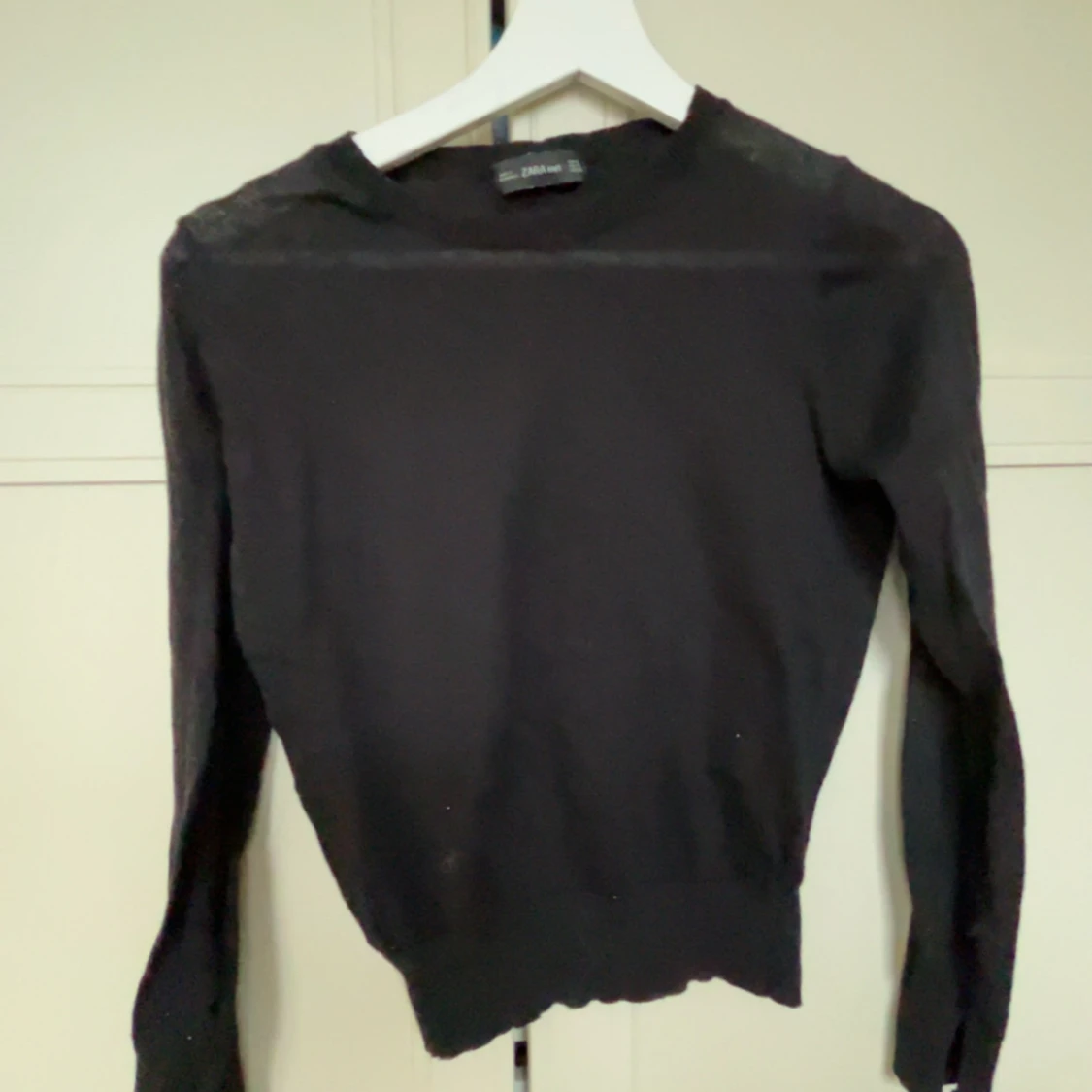  Basic svart tröja fårn zara