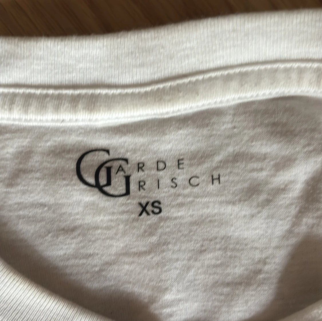 House music tisha från gardegeisch - 2