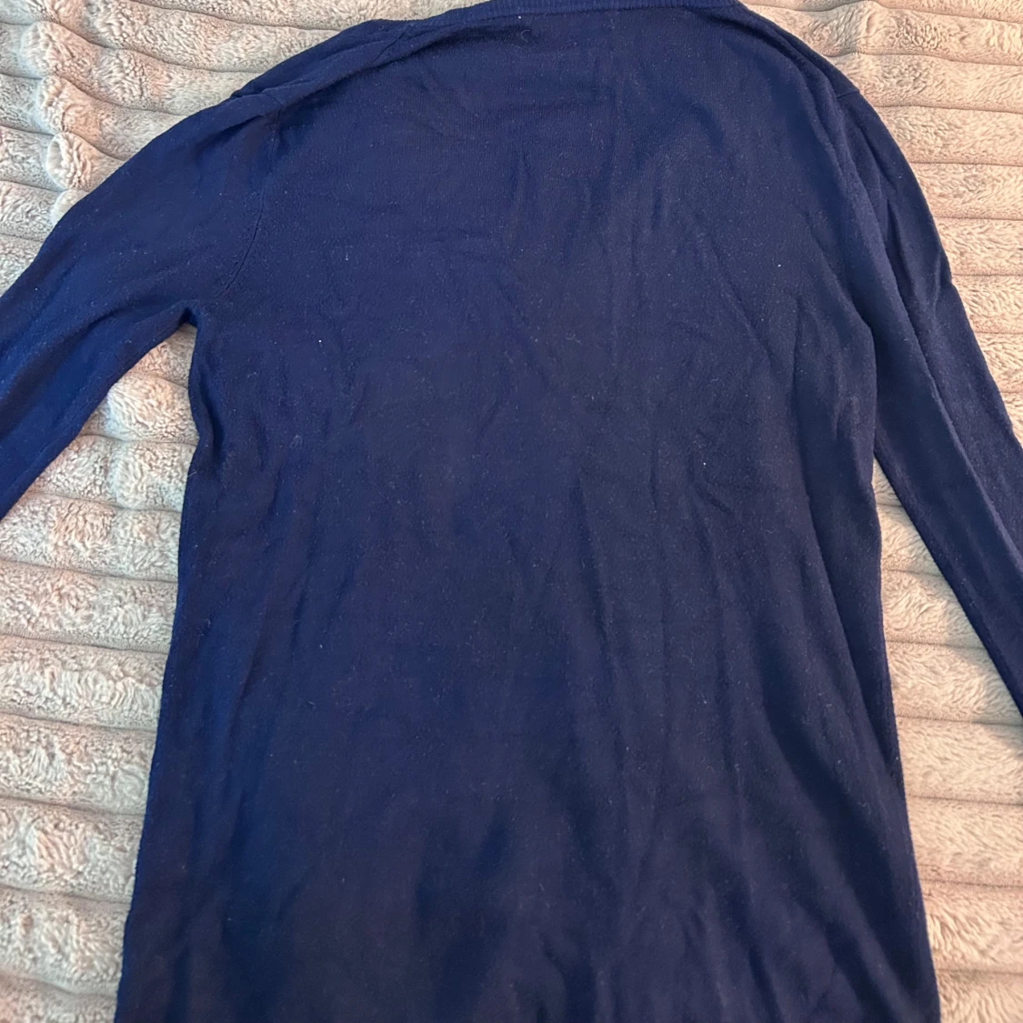 Mörkblå kofta från Zara med knappar - 3