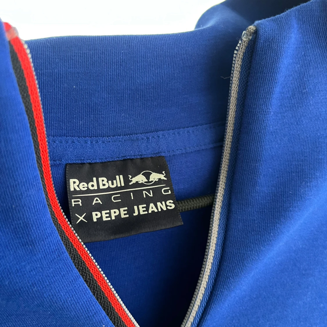 Blå Red Bull Racing tröja från Pepe Jeans - 2