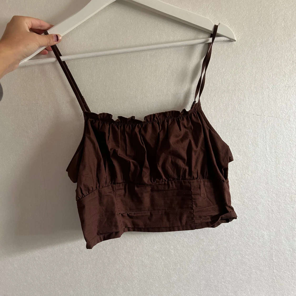 Brun croppad linnetopp - 1