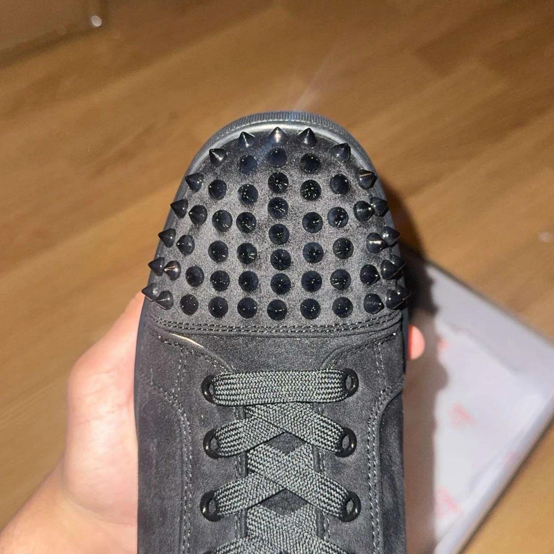 Svarta sneakers med nitar - 2