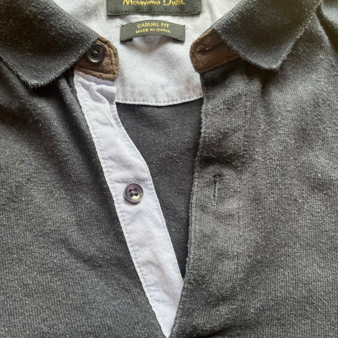 Mörkblå pikétröja från Massimo Dutti - 3