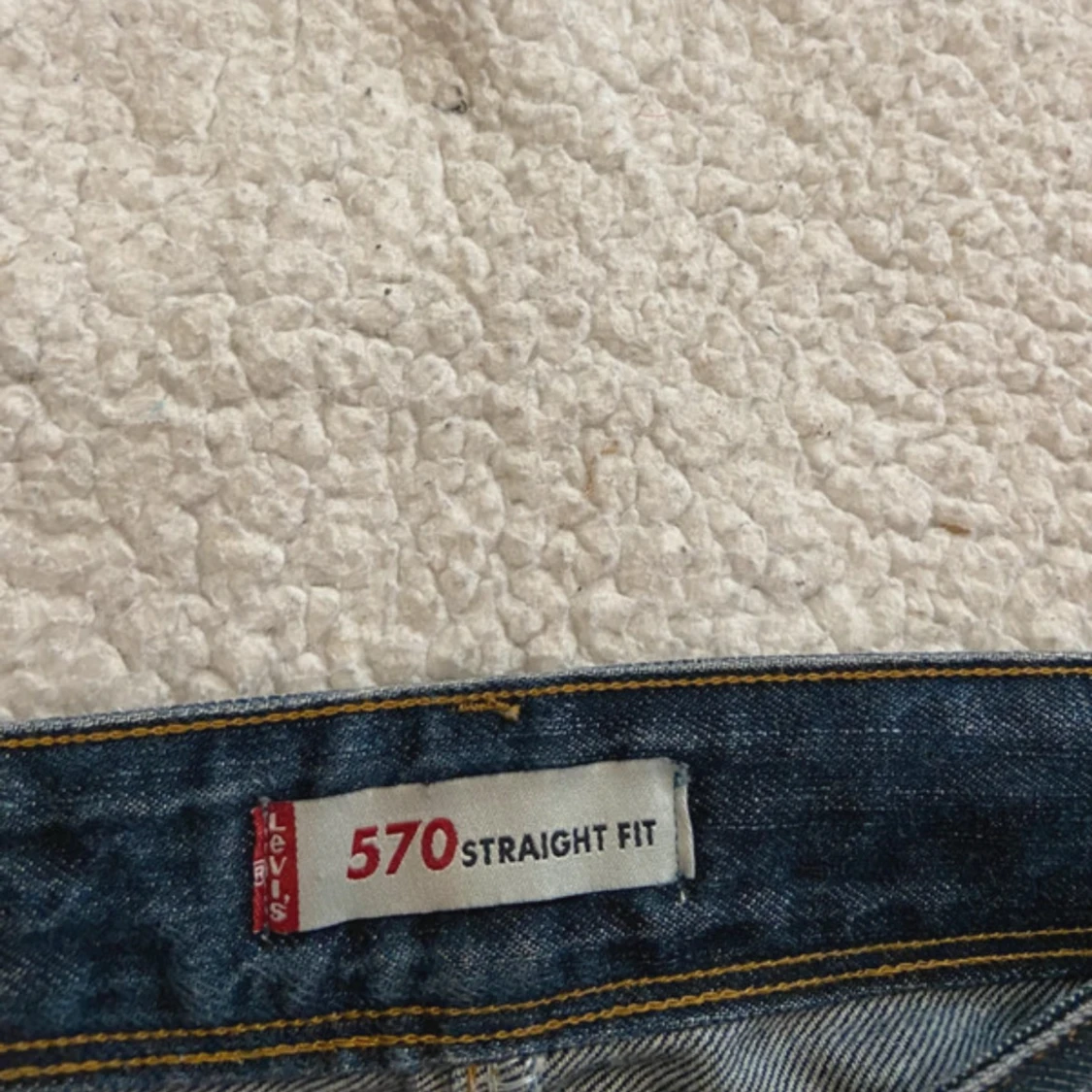 Levi's 570 Straight Fit jeans - 4