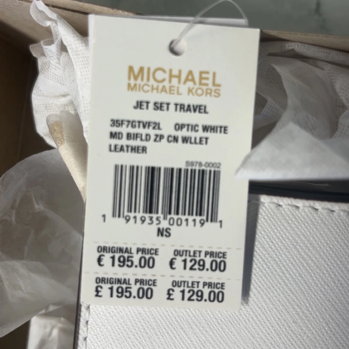Vit plånbok från Michael Kors - 1
