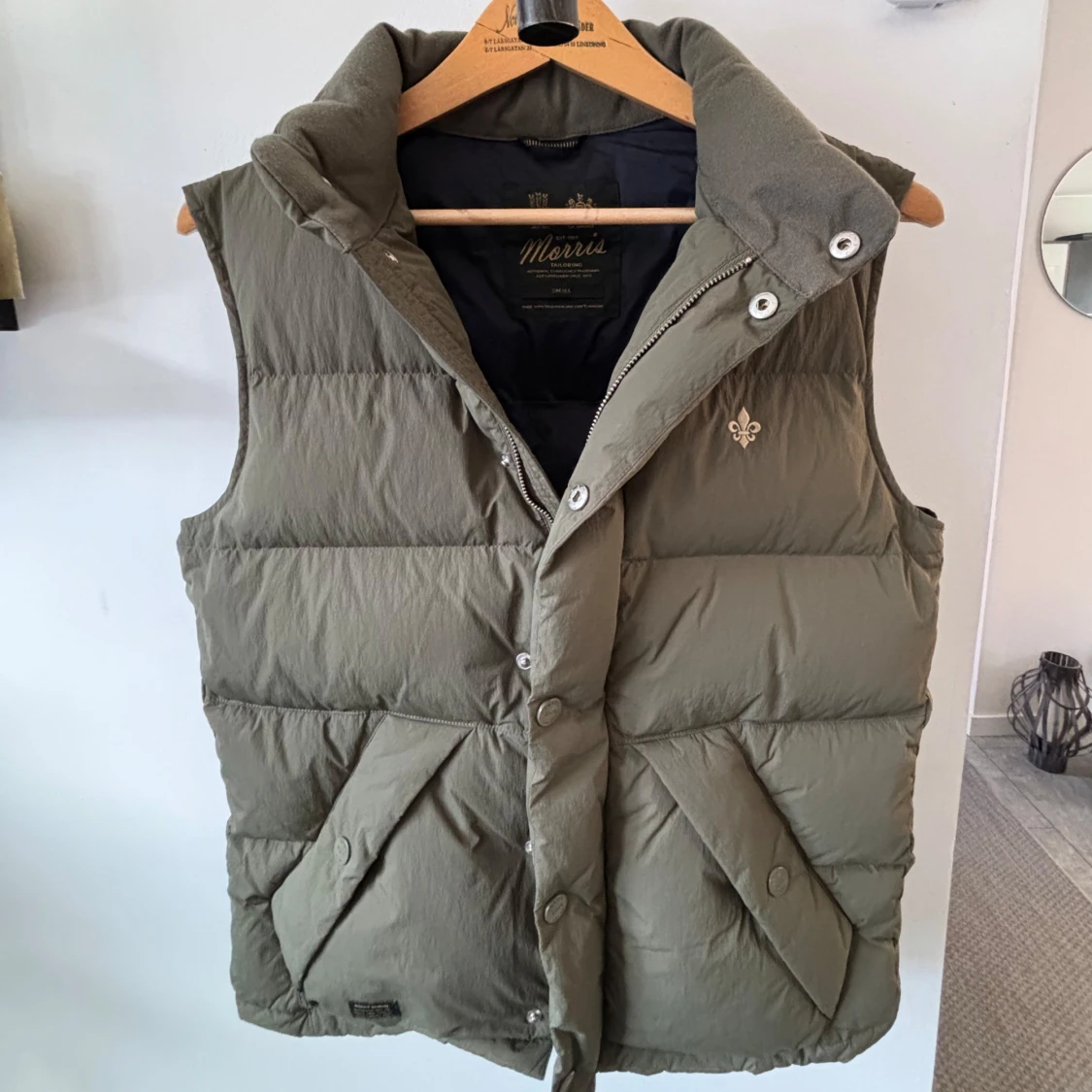Olivgrön dunväst från Morris