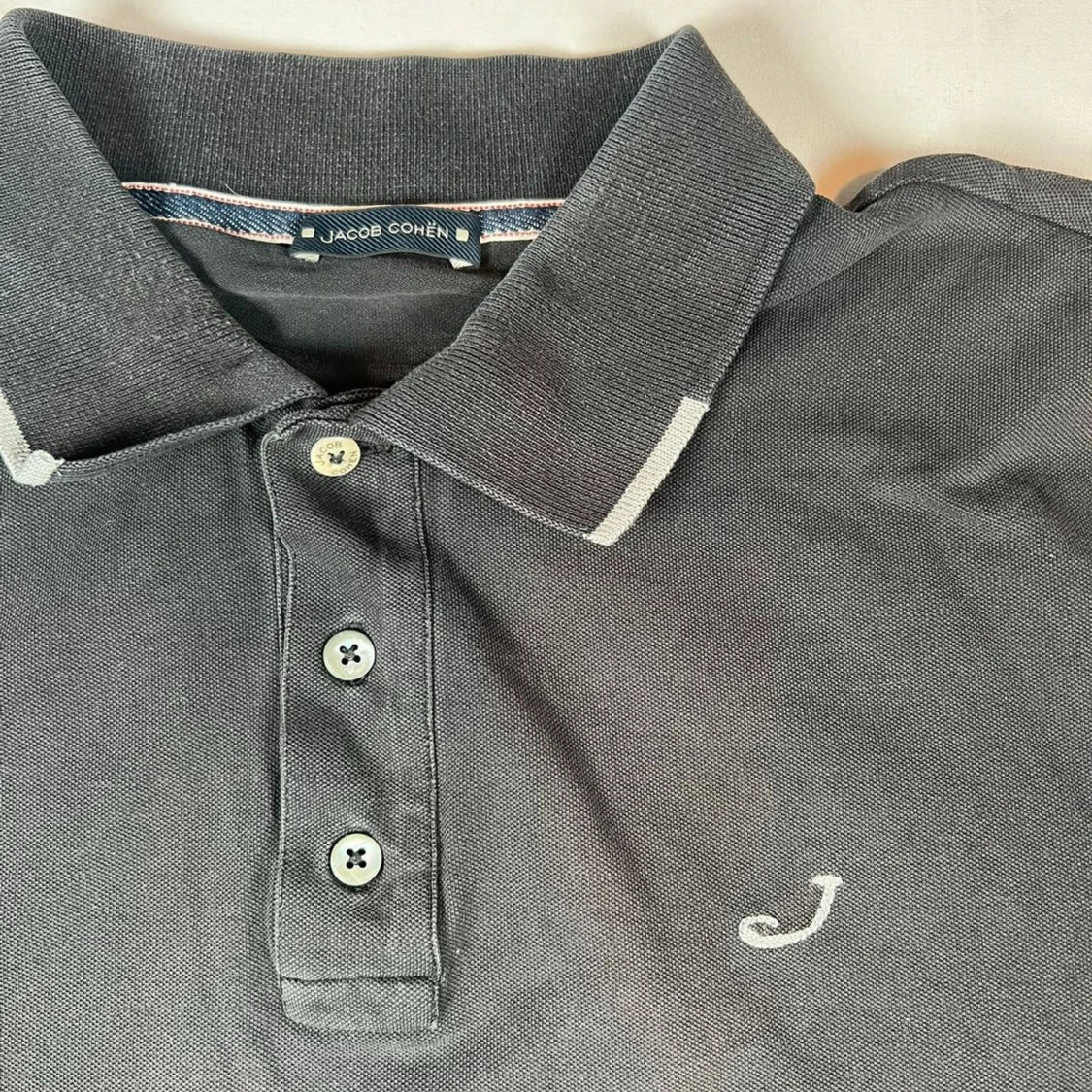 Svart pikétröja från Jacob Cohen