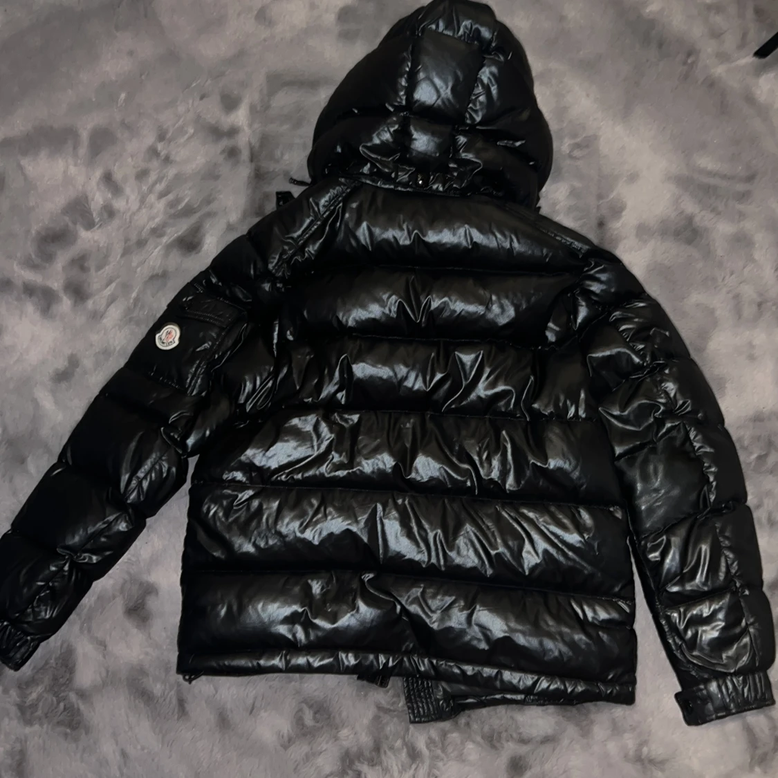 Svart Moncler Maya - 2