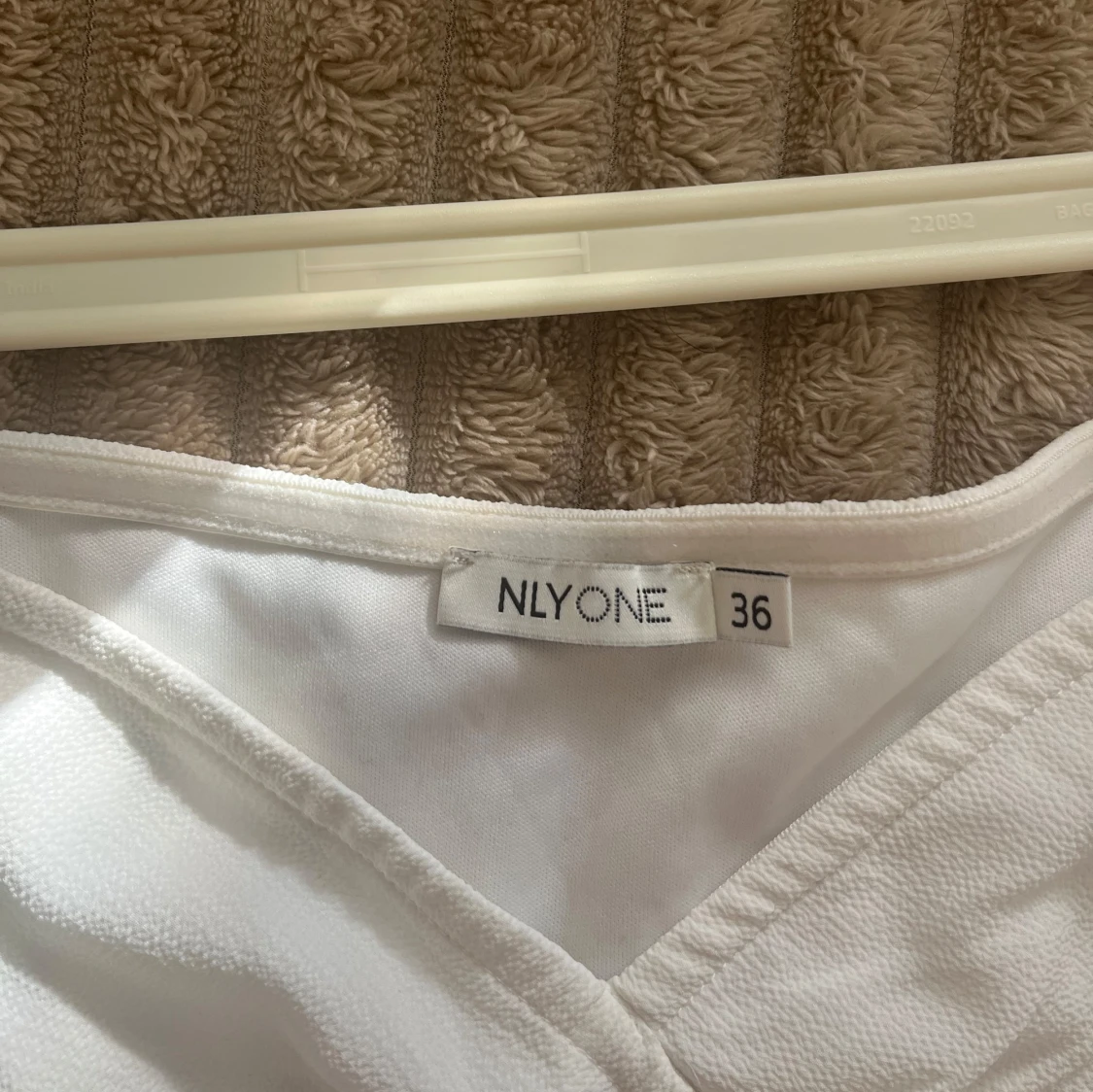 Vit klänning från NLY One - 3