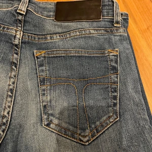Tiger of Sweden - Knappt använda jeans, W26/L30 riktigt sjysta! Priset ej bankat
