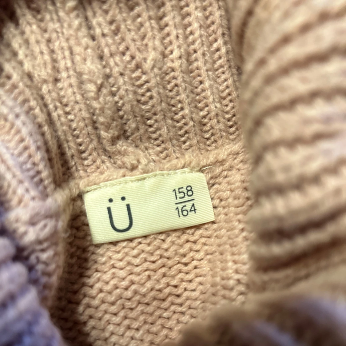 Rosa stickad polotröja - 4