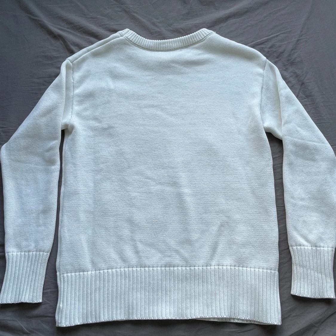 Vit stickad tröja från Ami - 1