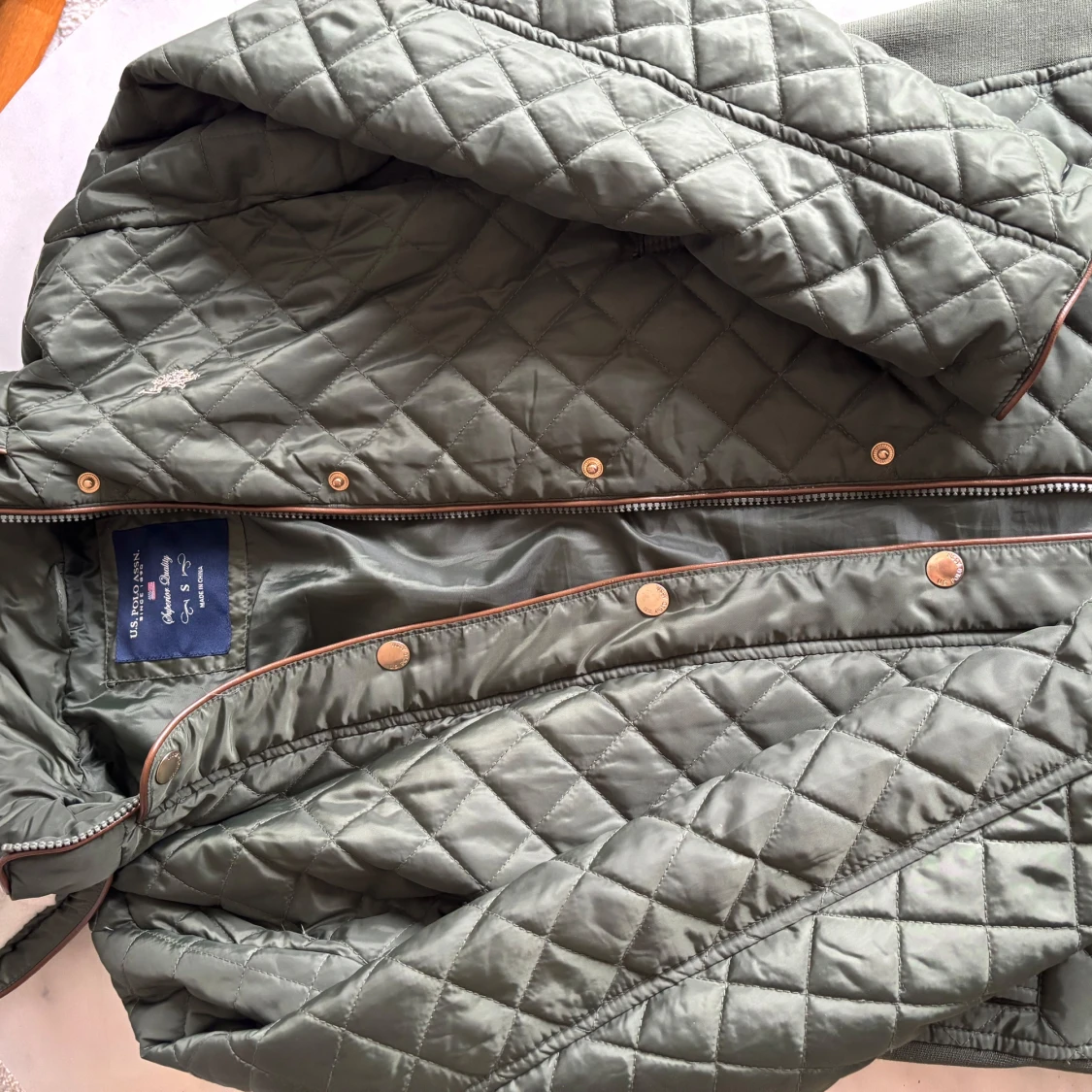 Quiltad grön jacka från U.S. Polo Assn.