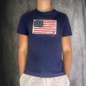 Ralph lauren t-shirt - Mycket fint skick | passar S  | fraktar spårbart inom 24 timmar |  för att köpa klicka ” köp nu” | vid frågor skriv ett meddelande |