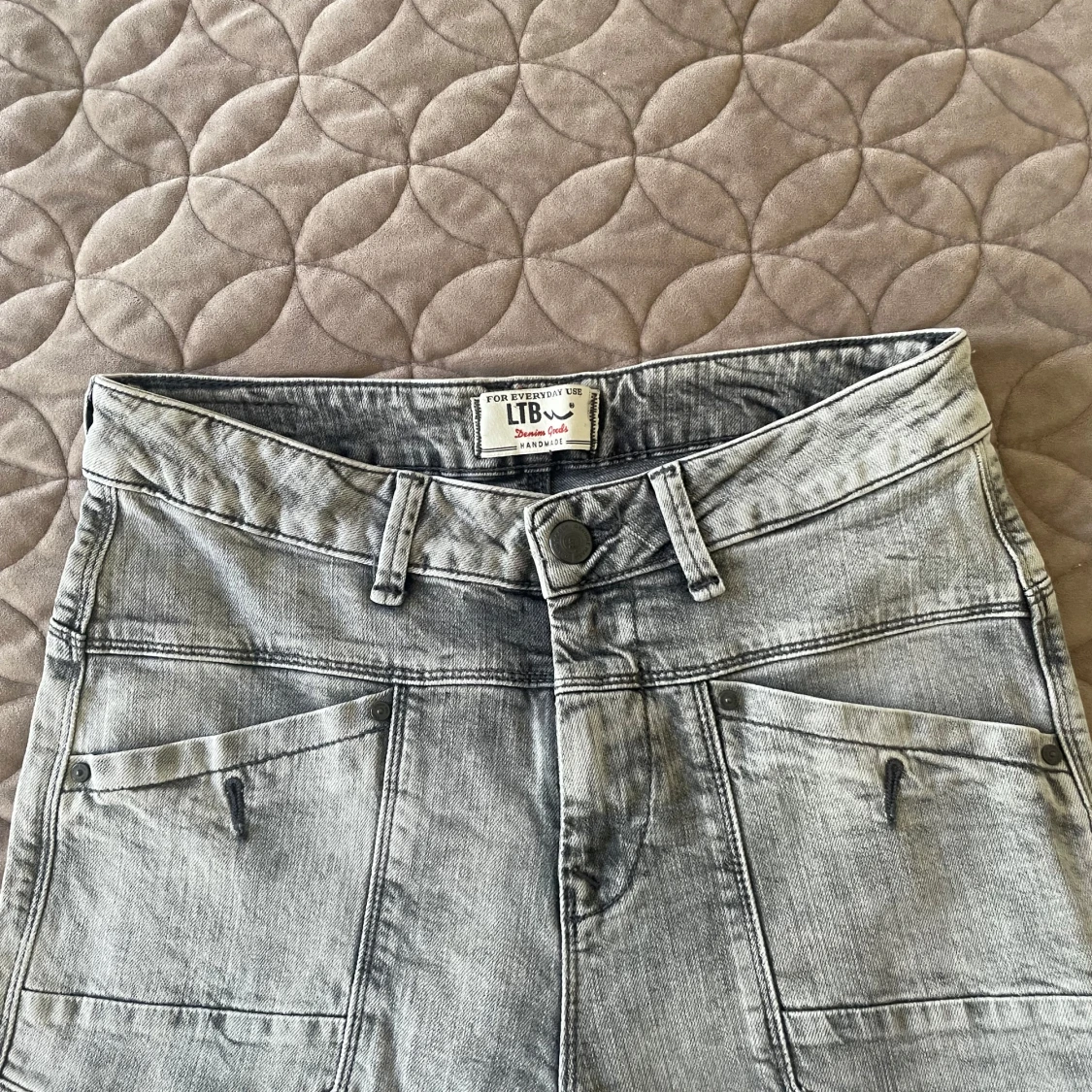 Grå baggy jeans från LTB, W26 - 4