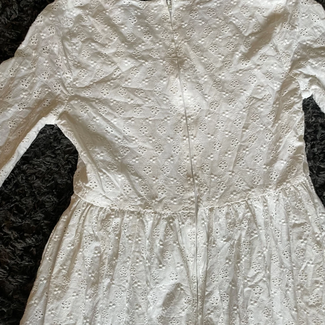 Vit broderad klänning Happy Girls - 4