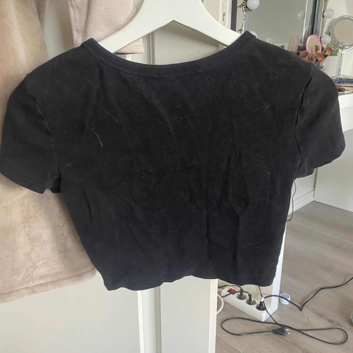 Svart croppad topp från Zara - 1